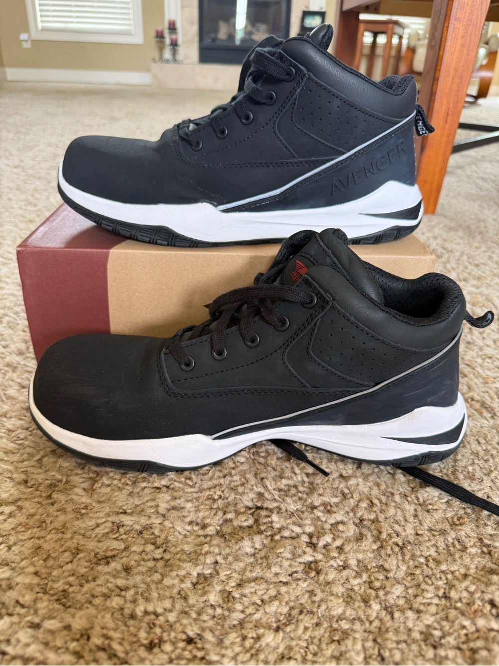 Avenger Men's Black and White Mid-Top Work Boots